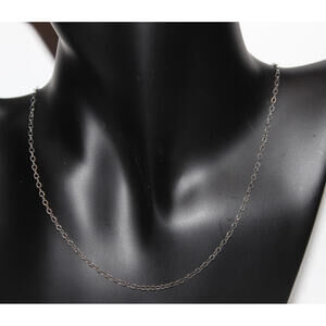 Vintage Sterling Silver Cable Chain Necklace 17.5” Lightweight Minimalist 1.46g